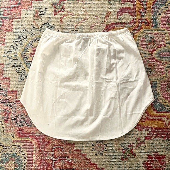 Curved Hem Mini Skirt - Picture 7 of 8